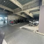 オートバイ置場