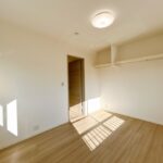 2F南側6帖(寝室)